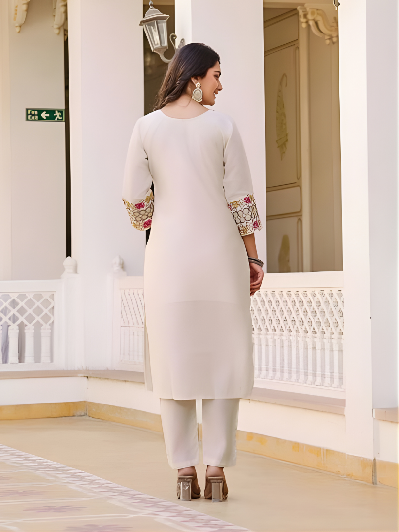 Ivory Rayon Slub Kurta Set with Pink Jacquard Dupatta