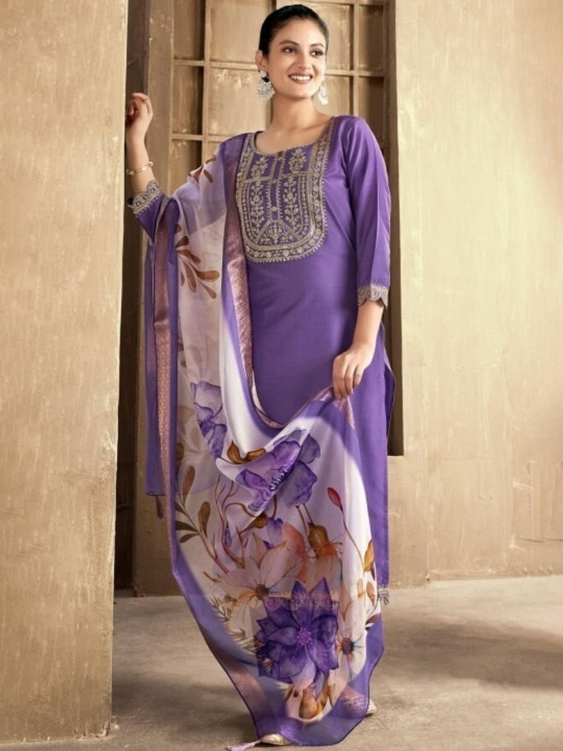 Lavender Rayon Slub Embroidered Kurta Set with Printed Chanderi Dupatta